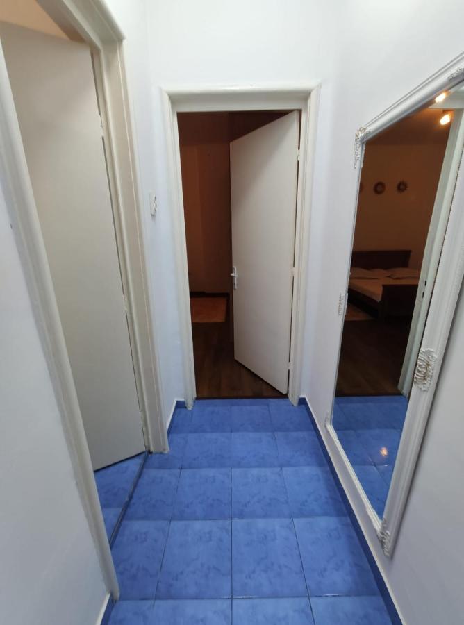 Appartement Apartament Marra à Constanţa Extérieur photo