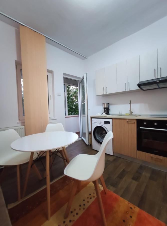 Appartement Apartament Marra à Constanţa Extérieur photo